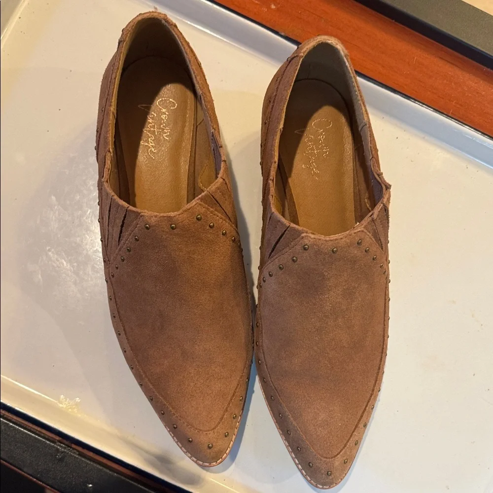 Crown Vintage Women’s Pecan Cow Suede Shoe Boots - Picture 4 of 16